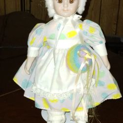 Vintage Earrly Blossom Porcelain Doll 