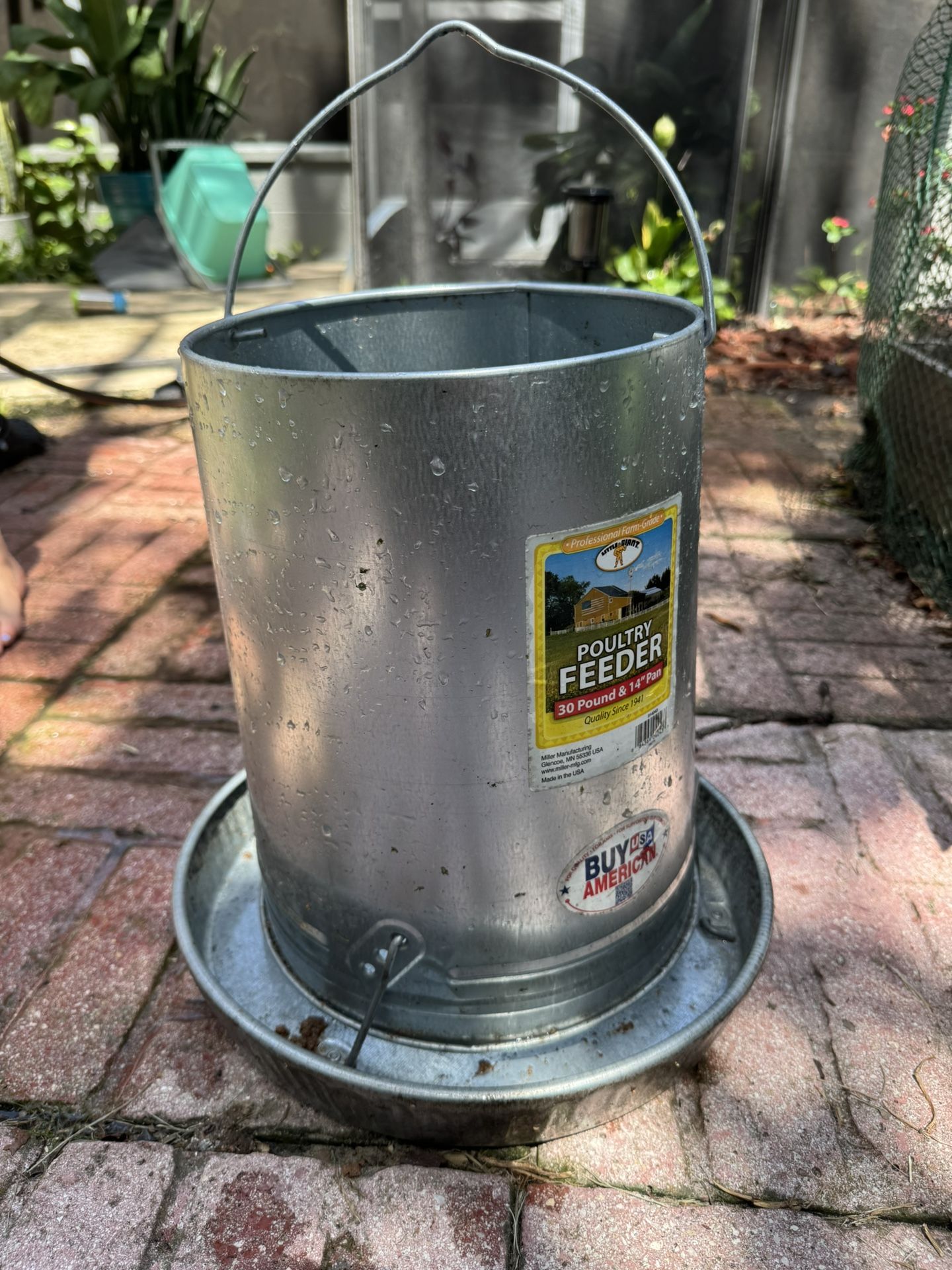 Chicken Feeder
