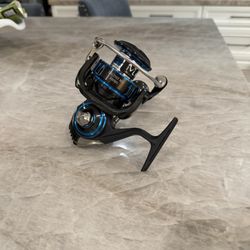 Daiwa Saltist MQ 5000D-H