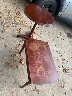 Wooden coffee and lamp tables