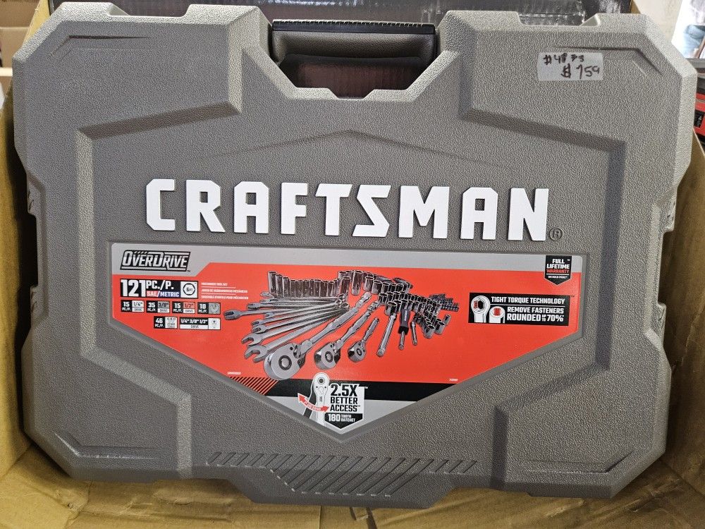 CRAFTSMAN OVERDRIVE 121-Piece Standard (SAE) and Metric Gunmetal Chrome Mechanics Tool Set with Hard Case