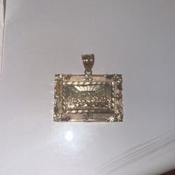LAST SUPPER PENDANT - 1.5” 5 GRAMS 10k GOLD