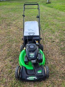 Lawn Boy 21" Self-propelled Lawn Mower