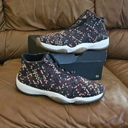 Men's Nike Air Jordan Future Low Premium Dark Army Camo Size 11 (EXCELLENT CONDITION)