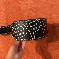 BLACK UPPER BELT