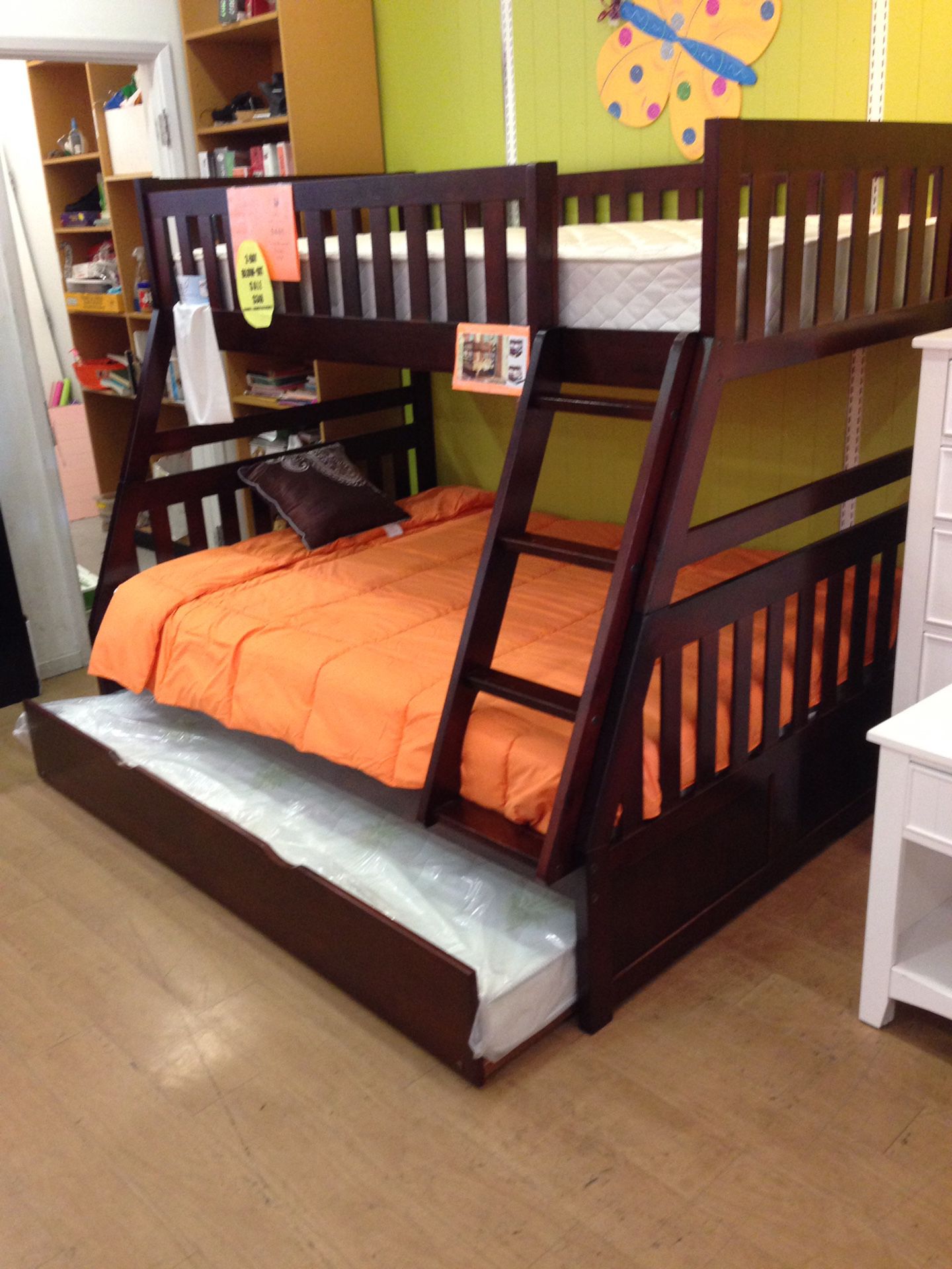 Twin overfull bunk bed with trundle