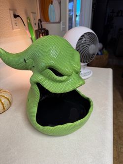 Oogie Boogie candy dish