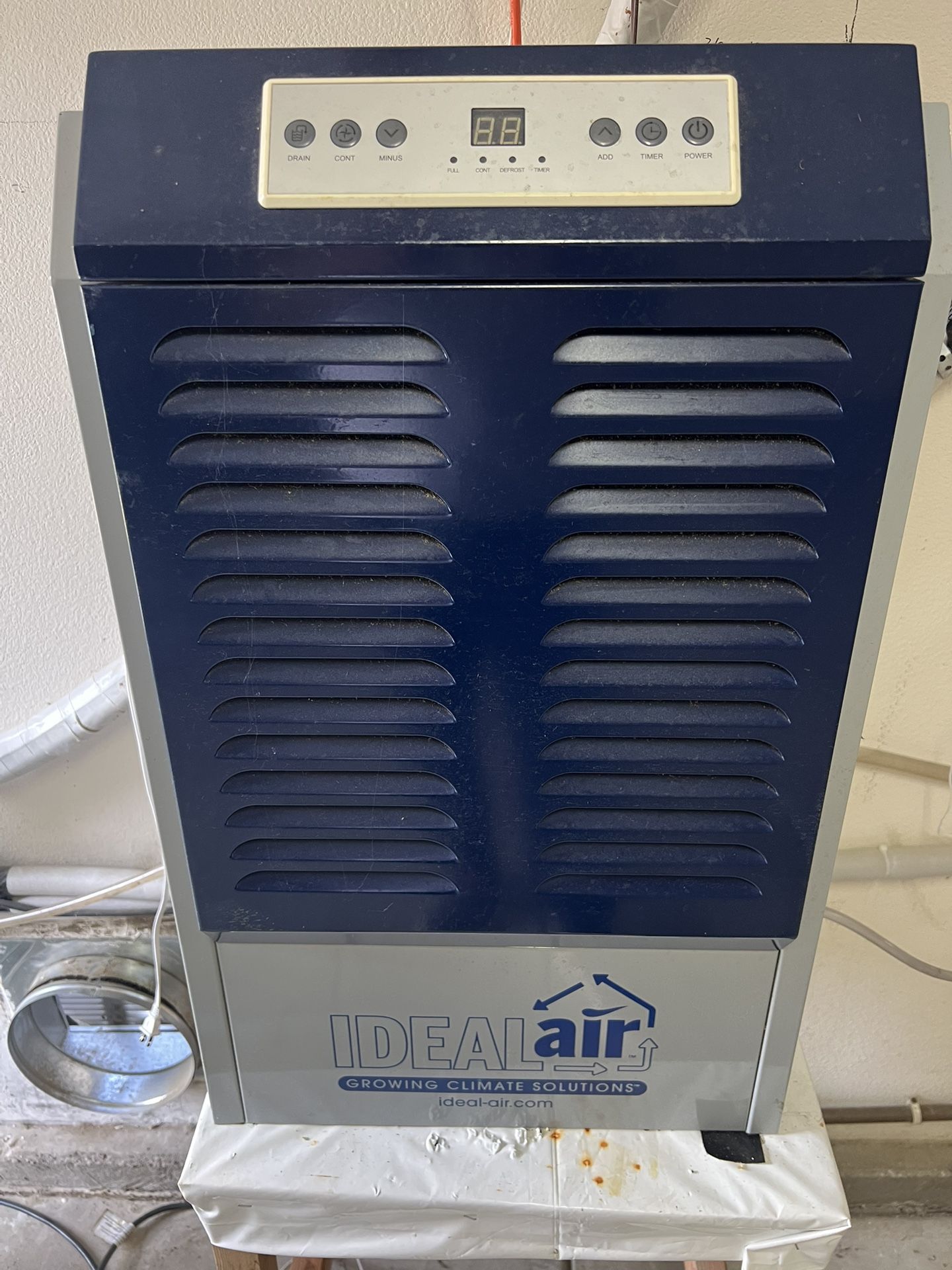 Dehumidifier