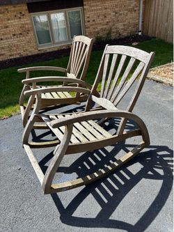 Set of 2 solid wood patio rocker chairs
