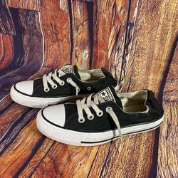 Converse All Star Women’s Size 5