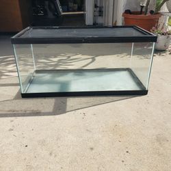 Fish Tank Aquarium Or Reptile Tank- 47 Gallons 