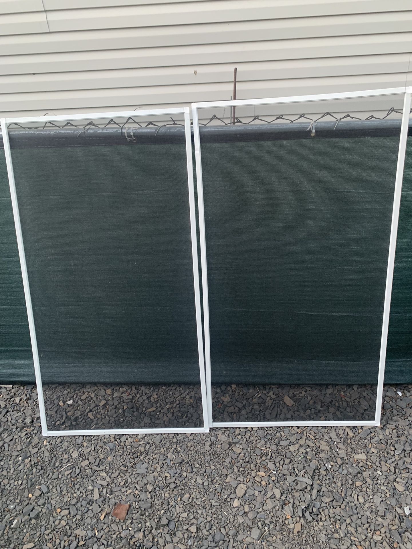 screens 49 1/2 tall 27 wide little dents on frame