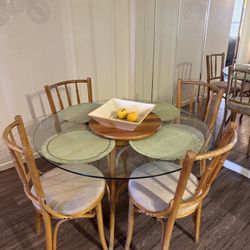 Dining Table And Chairs Set