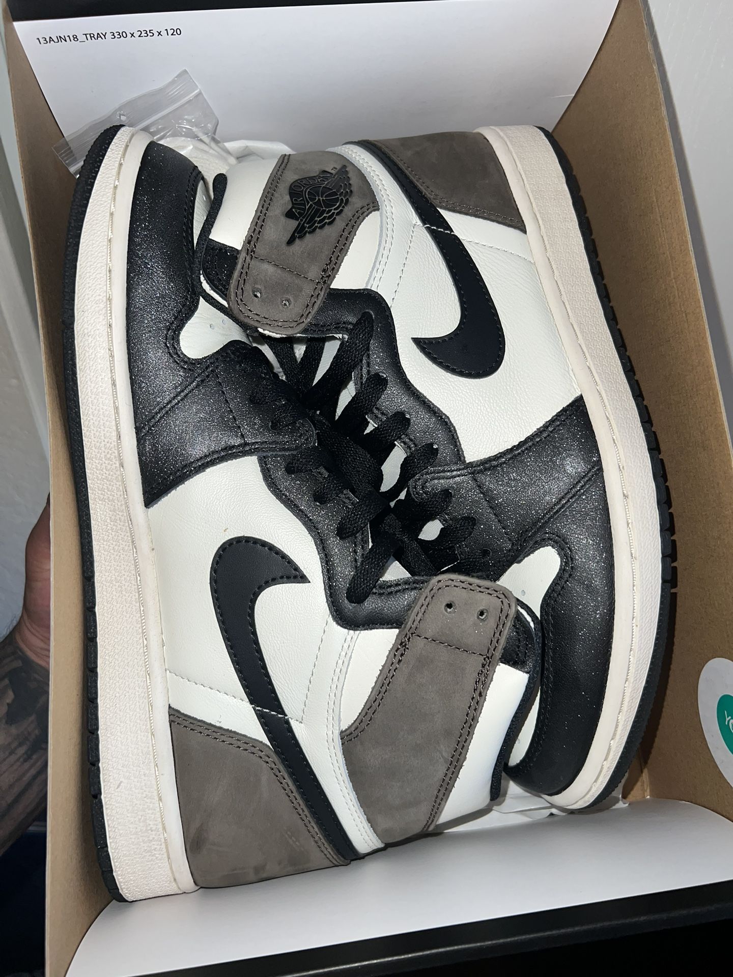 Jordan 1 Mocha