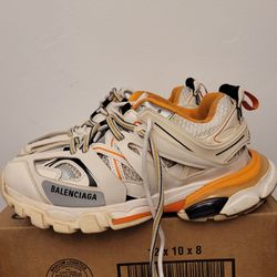 Pre loved Balenciaga Track 1 sneakers size 38 (w7.5)