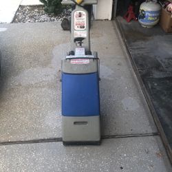 Carpet Cleaner