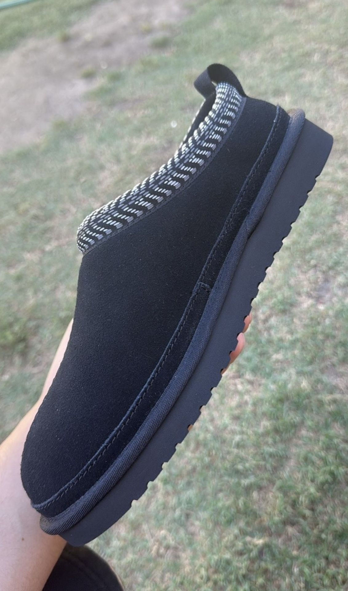 Koolaburra by UGG Women's Burree Slippers brand new in box Size 6 Size 7 Size 8