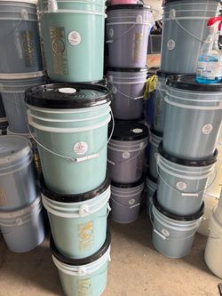 Liquid detergent