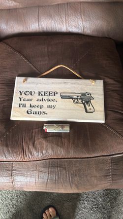 Wall hanger