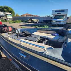1989 Procraft Boat