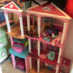 Barbie Playhouse