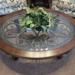 COFFEE TABLE & 2 END TABLES