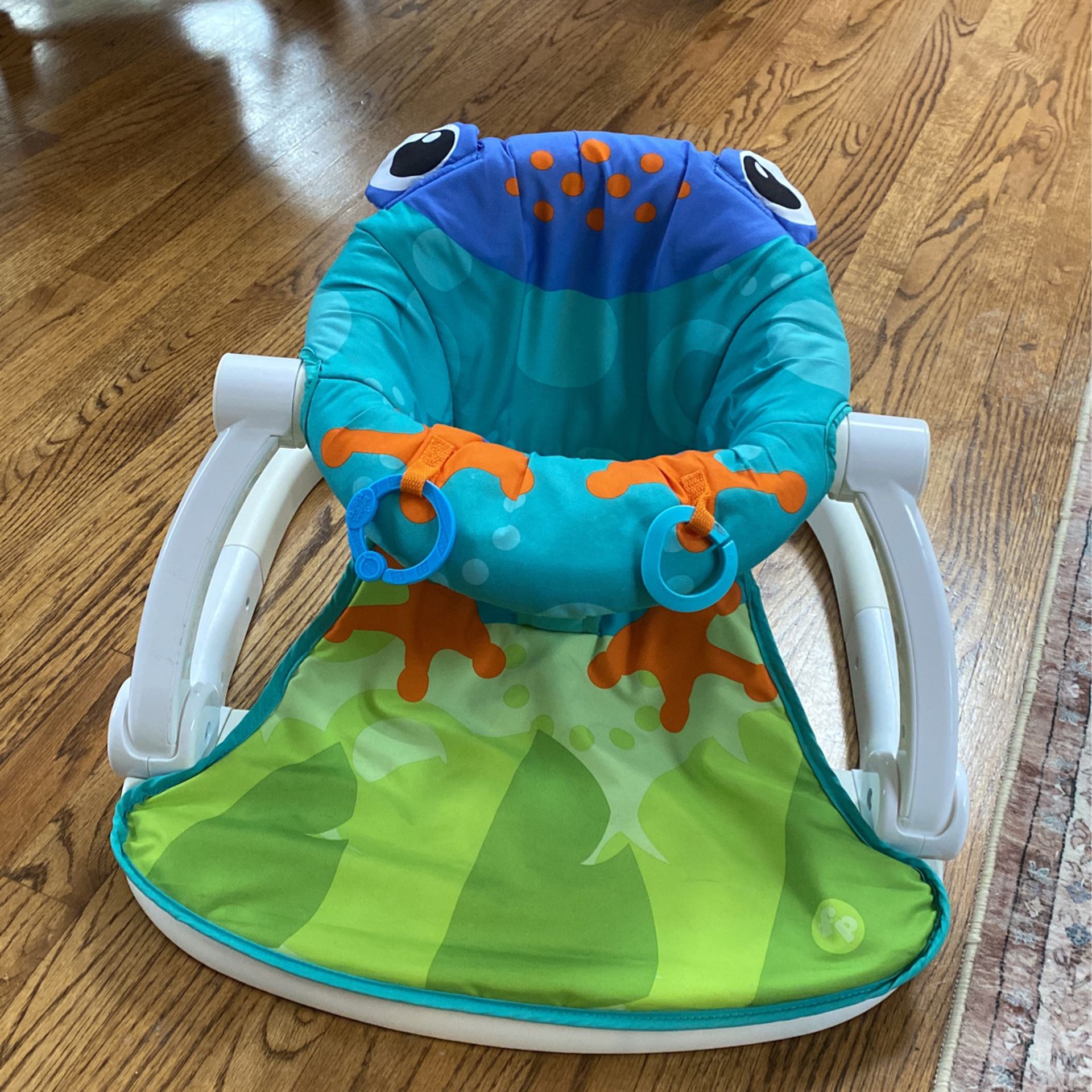 Baby Infant Seat - Stable Stain Free! 
