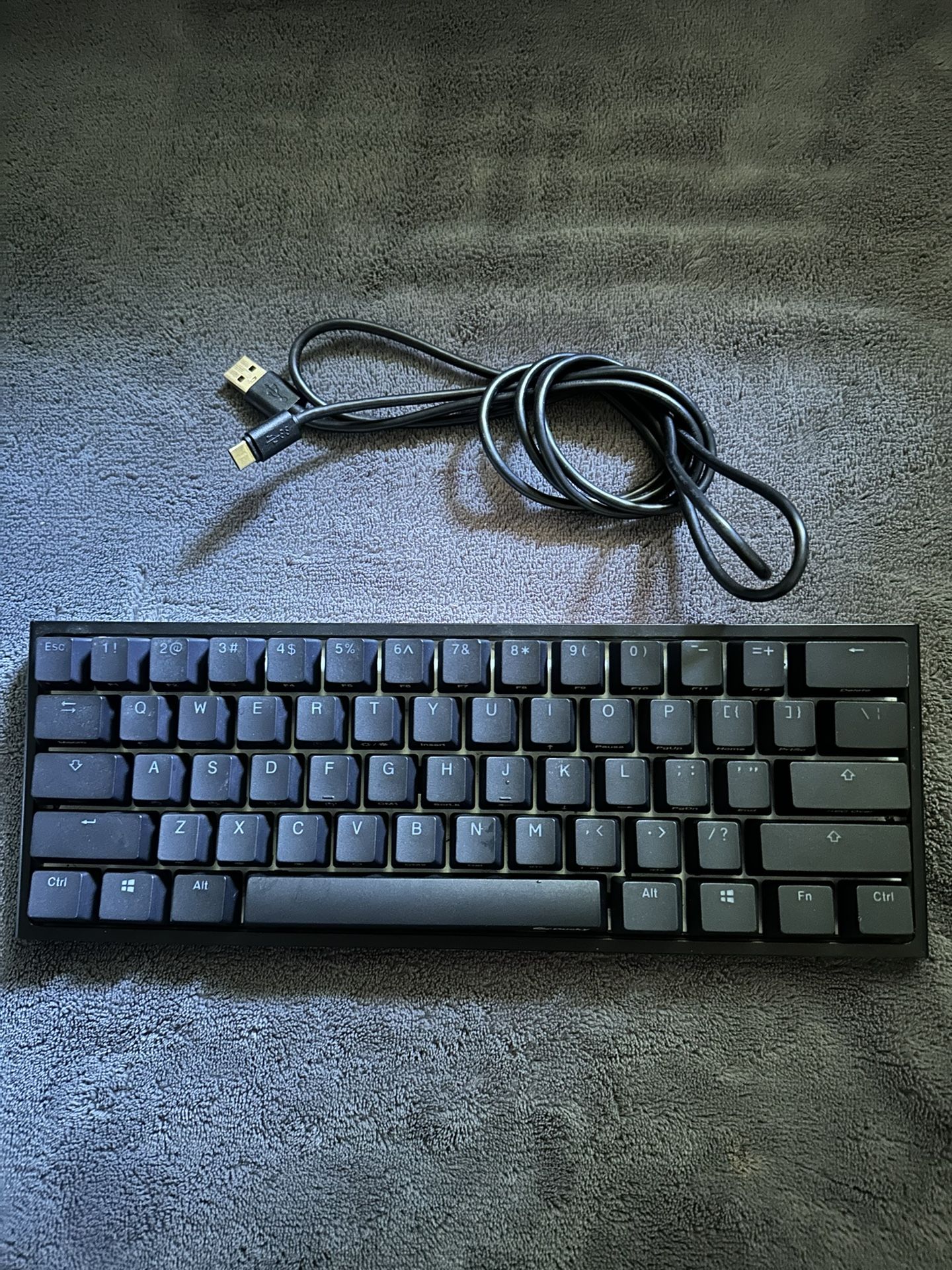 Ducky One 2 Pro Mini gaming Keyboard RGB