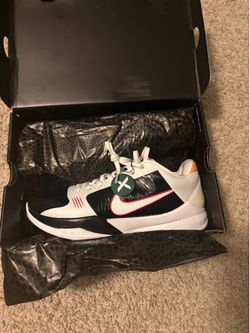 Kobe 5 Alternate Bruce Lee