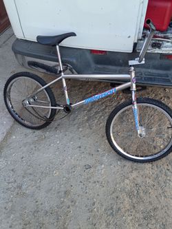 Bmx Robinson SST stamp 93 frame  and rims  ACS. Month 1. Year 94 original everything except stickers different 96  $500