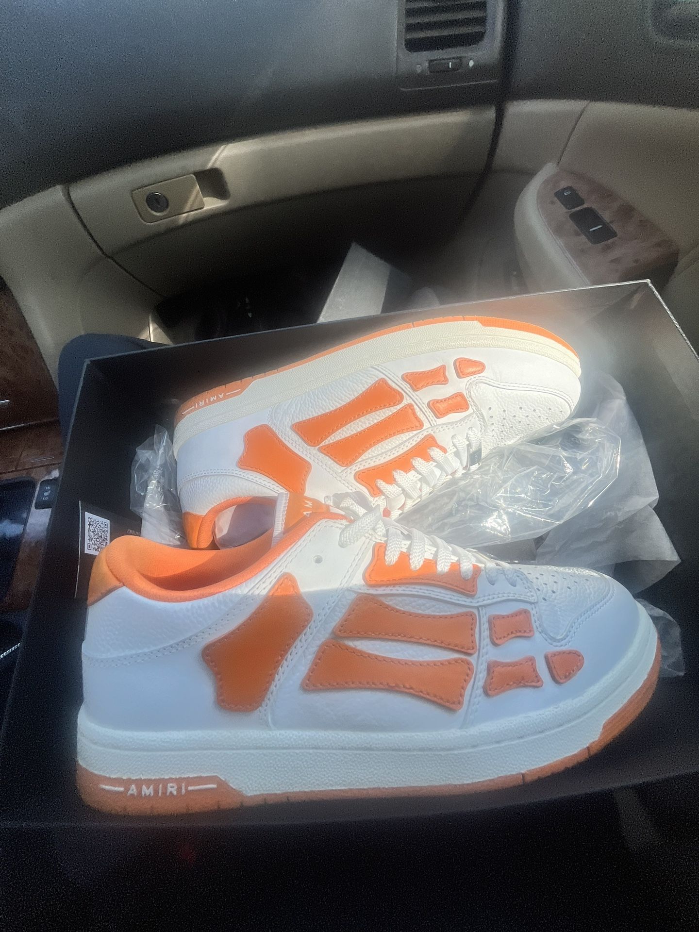 orange amiris