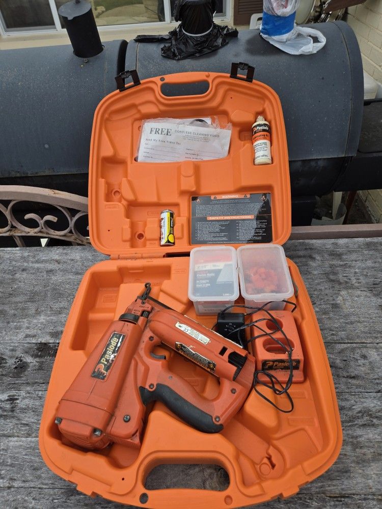 Paslode Im25os Li Straight Finish Nailer