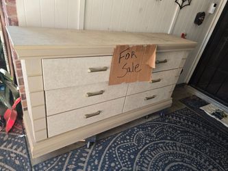 6-Drawer Double Dresser