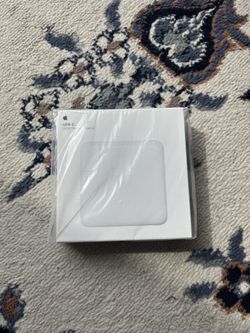 Genuine BNIB Apple 96W Charger Brick