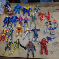 LOT 20 MARVEL FIGURINES ; BEAST, MAGNETO ,JUGGERNAUT ,GAMBIT, CABLE, WOLVERINE,  APOCALYPSE, NIGHT CRAWLER, PROFESSOR XAVIER, ROGUE, COLOSSUS, ICE MAN