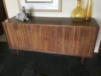 Vintage Mid-Century Modern Wood Credenza / Sideboard
