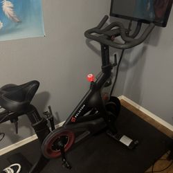 Peloton Bike