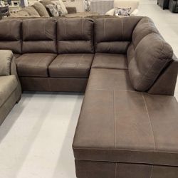 DISCOUNT ✅ Navi Chestnut RAF Sleeper Sectional