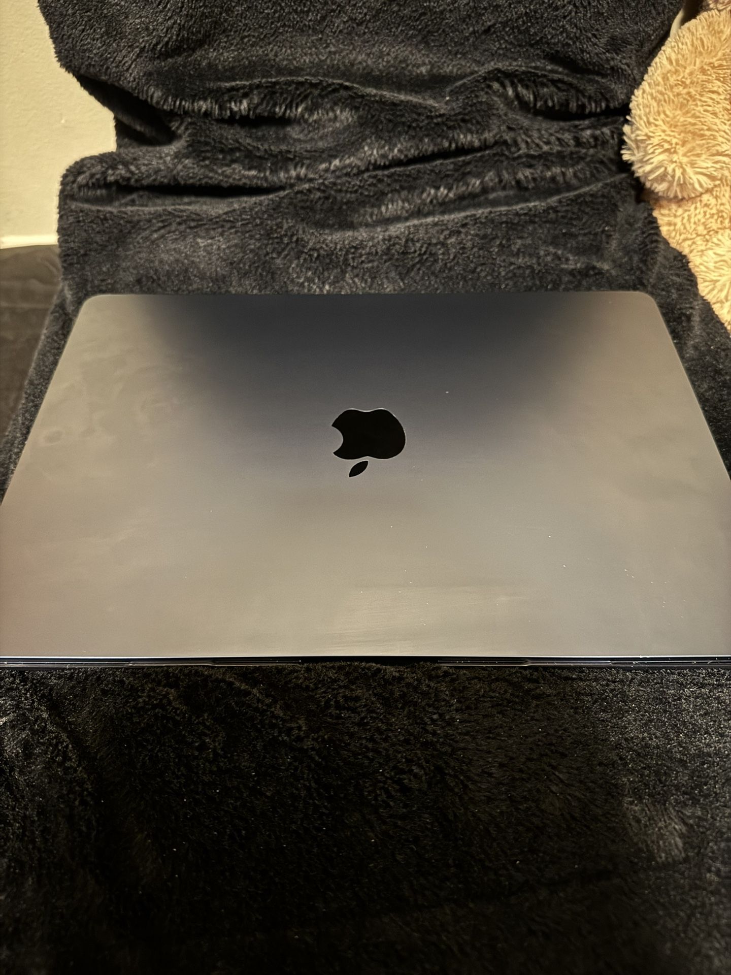 Macbook Air 15’’ (M2 Chip) 8gb