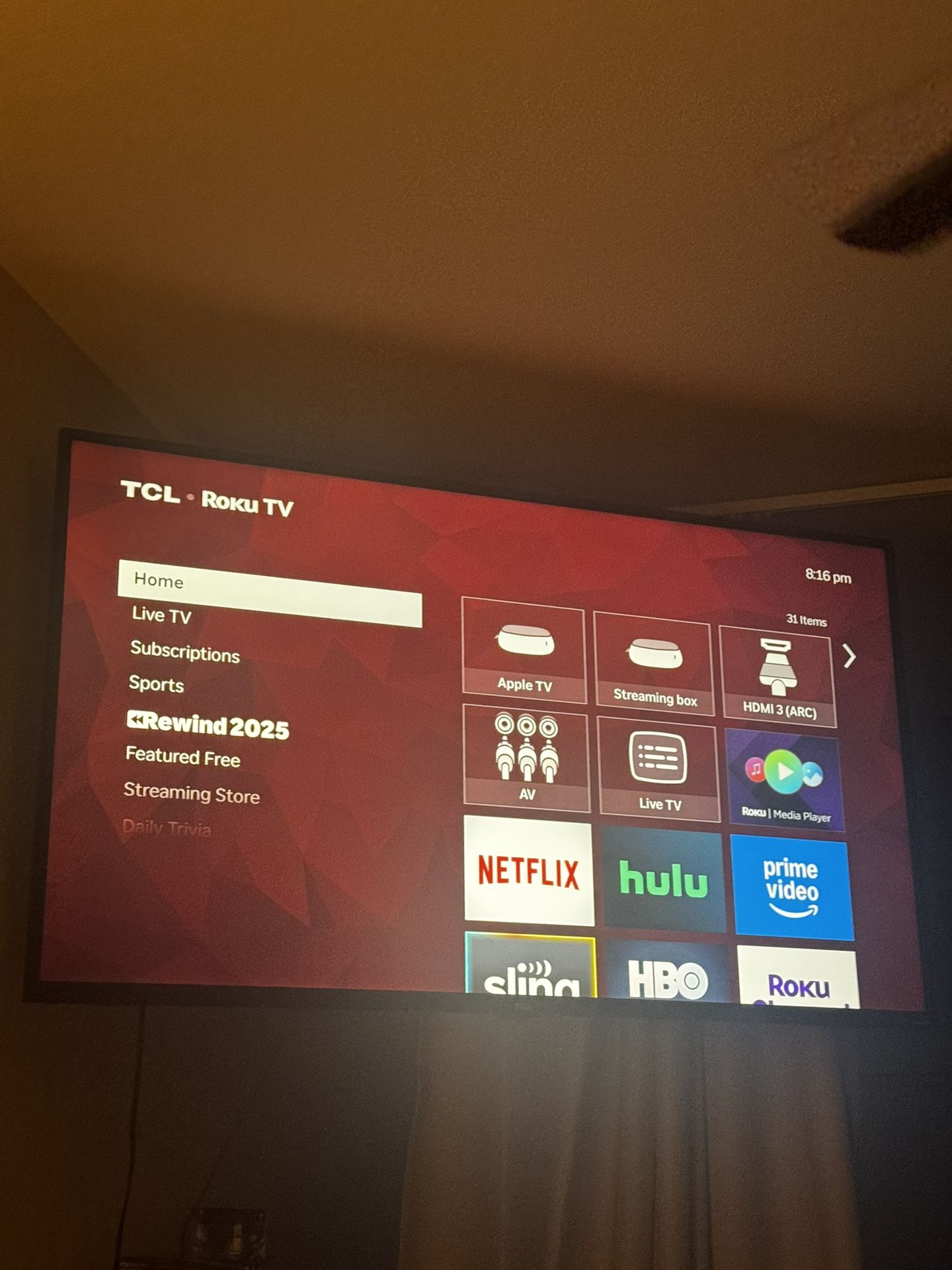 55 Inch Tv INCLUDES SWIVEL MOUNT AND APPLE TV