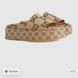 Women's platform slide sandal