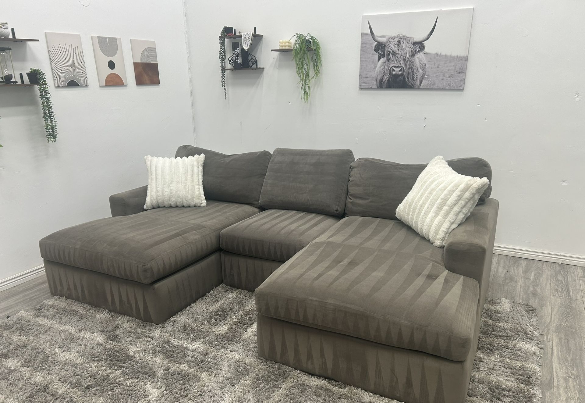 Grey Sectional Couch - Free Delivery