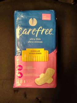 Carefree Ultra Thin Regular Pads with Wings 28ct