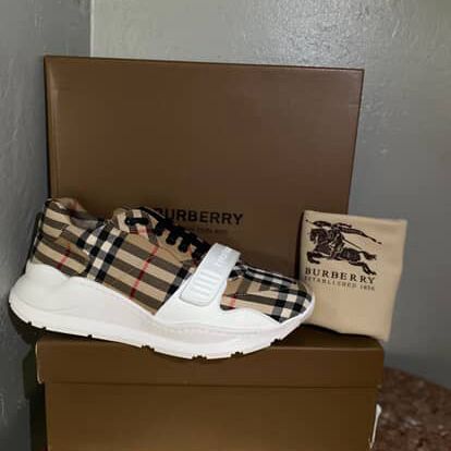 burberry shoes