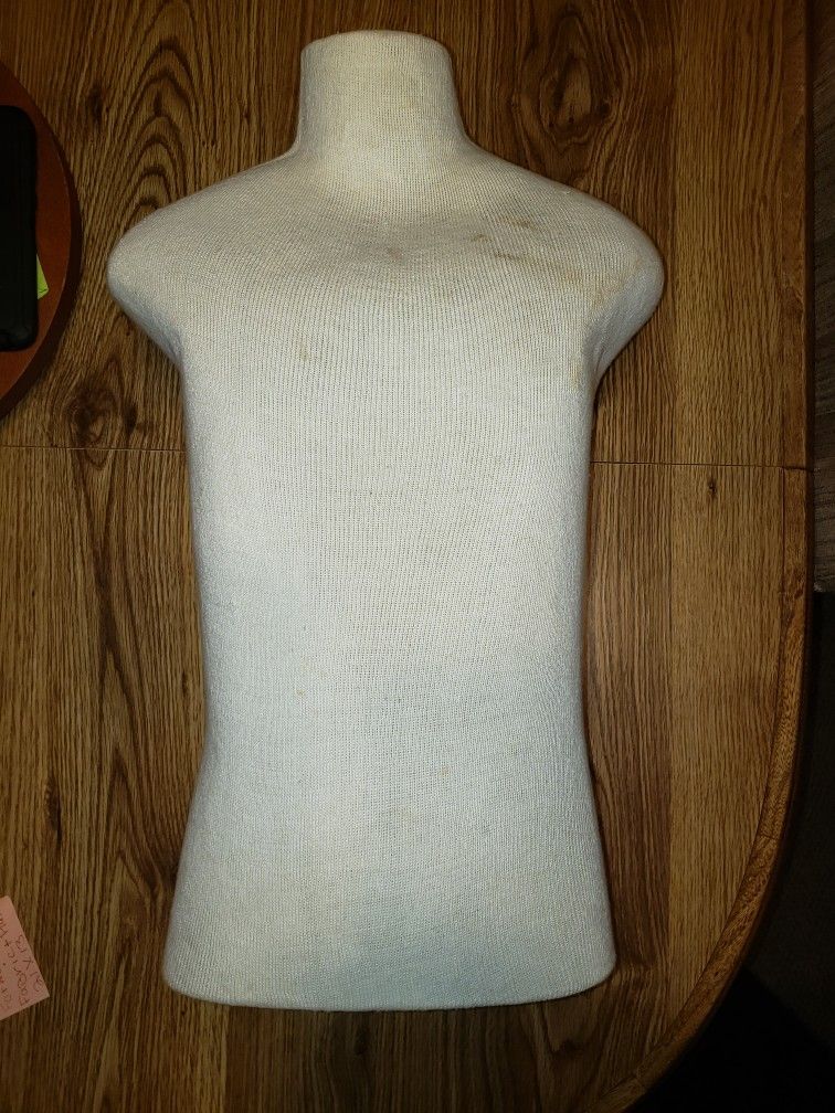 MANNEQUIN TORSO