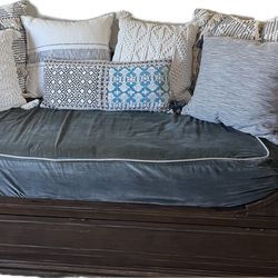Restoration Hardware St. James Twin Size Day Bed