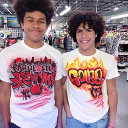 Airbrushing t shirts