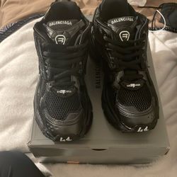 Balenciaga Runners KITH