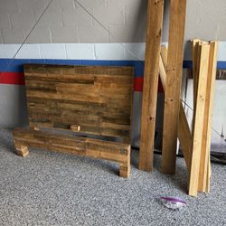 West Elm - Queen Bed-frame 