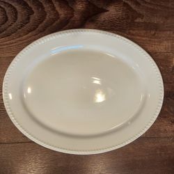 Threshold Beaded Rim Porcelain Dinner Plate 15.5"×12", great condition 
